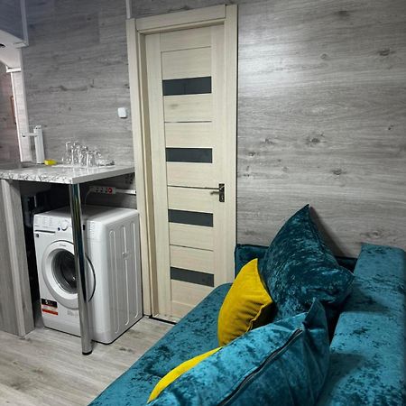 Cozy Good Apartment キシナウ エクステリア 写真